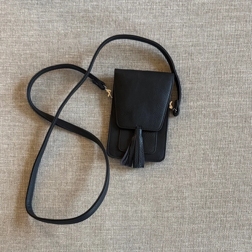 Vegan Leather Black Crossbody Bag - Picture 1 of 4